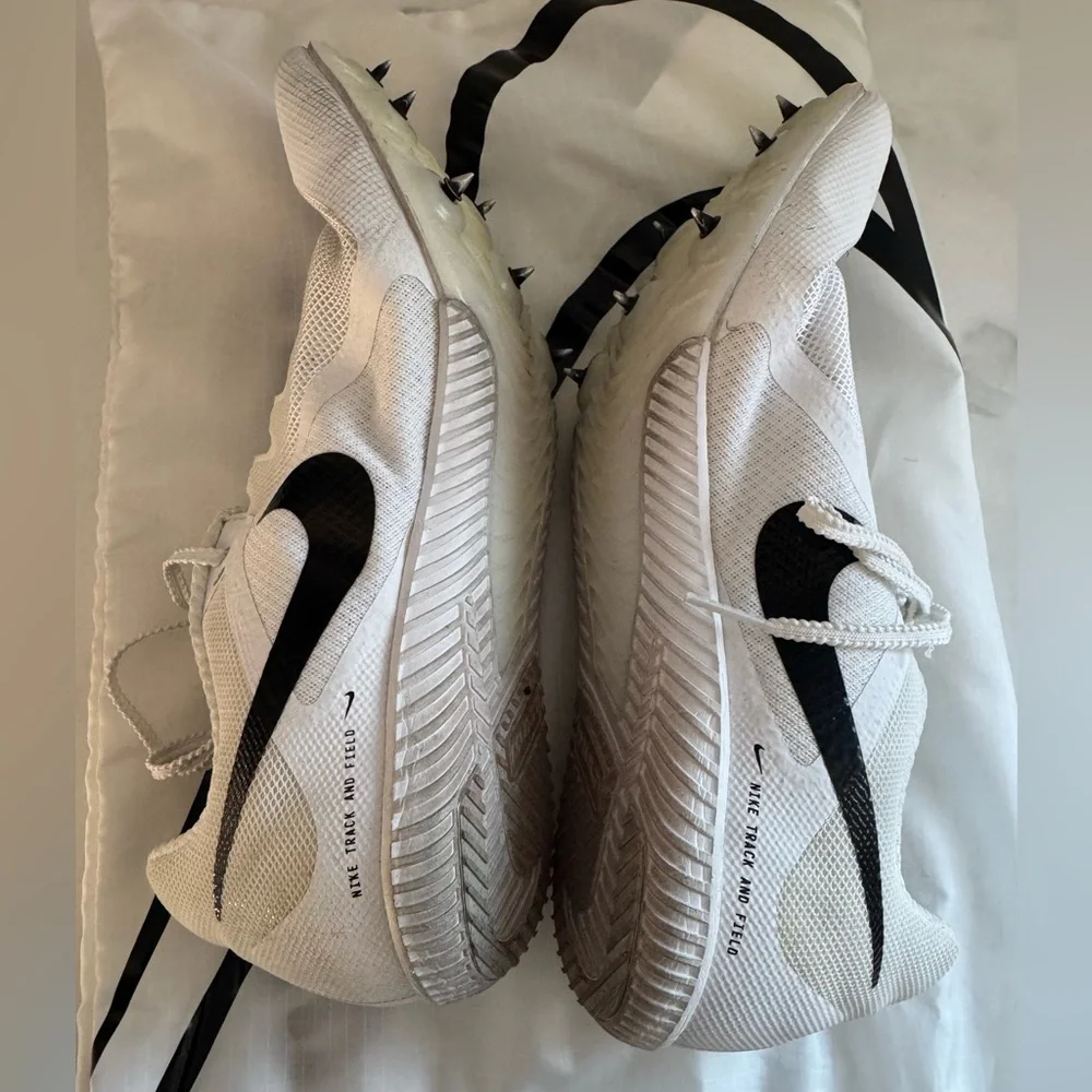 Nike White & Black Track Spikes Mens 10.5